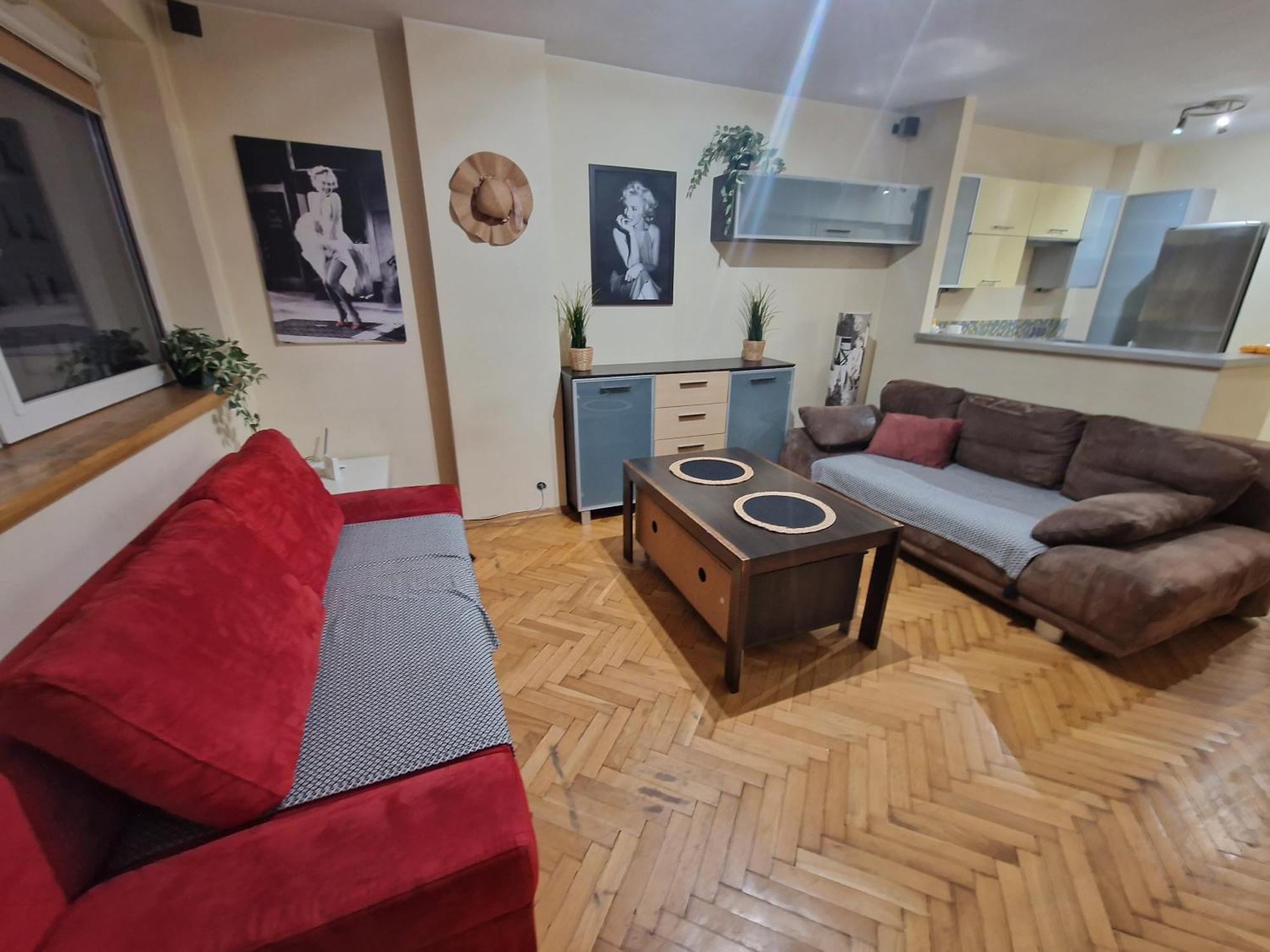 View Apartments And Rooms ワルシャワ エクステリア 写真